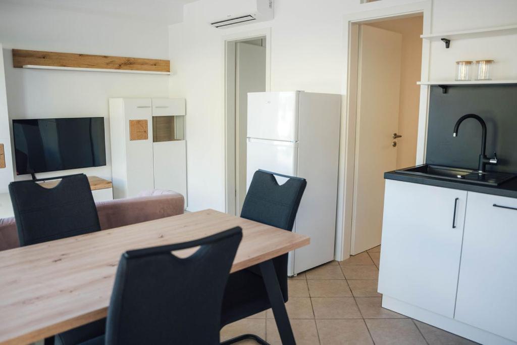 Apartma Papillon *